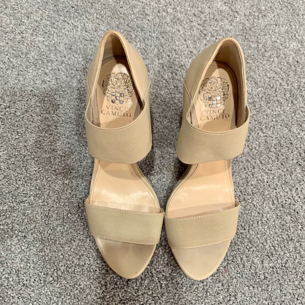Nude Vince Camuto Wedges